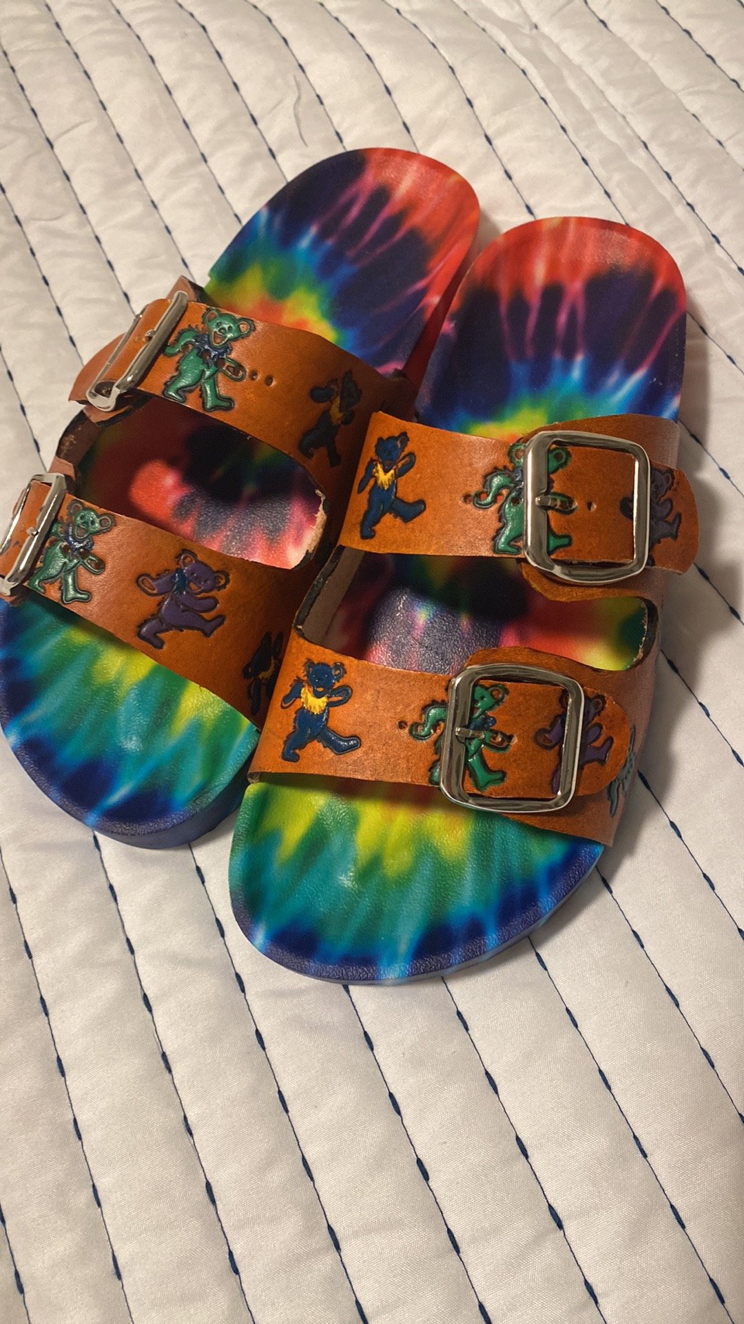 Women's sized Sandals