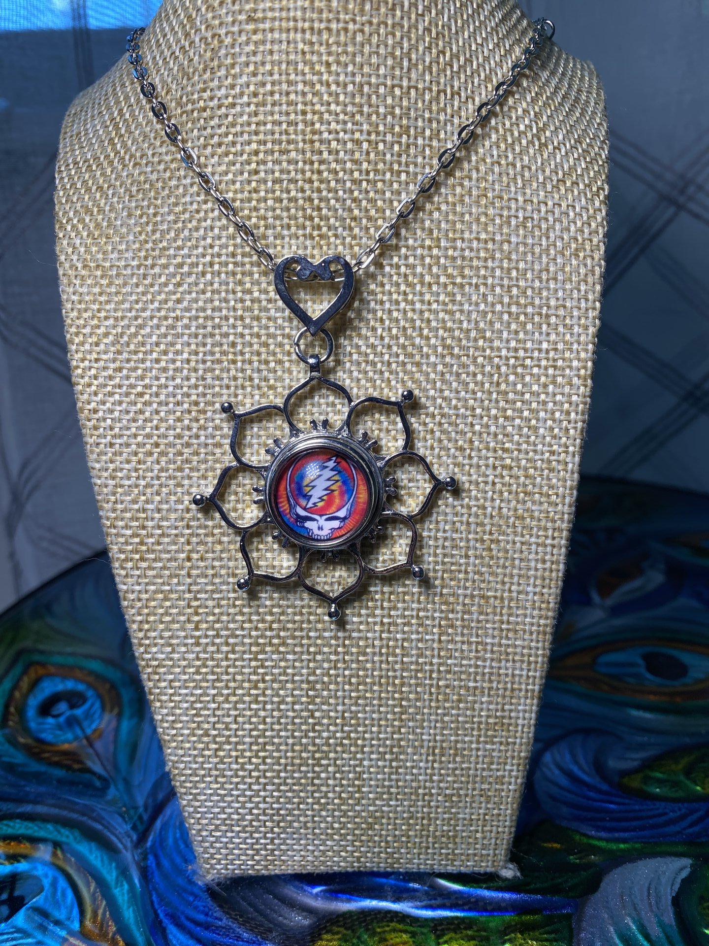 flower necklace
